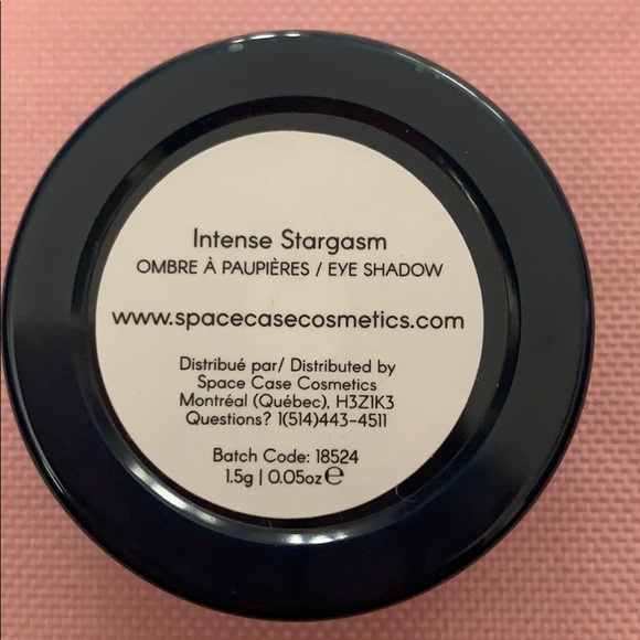 ❄️Space case cosmetics gray glitter eyeshadow - Picture 3 of 3